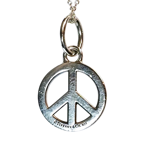 Authentic Tiffany & Co Peace pendant in Sterling silver - Picture 7 of 16